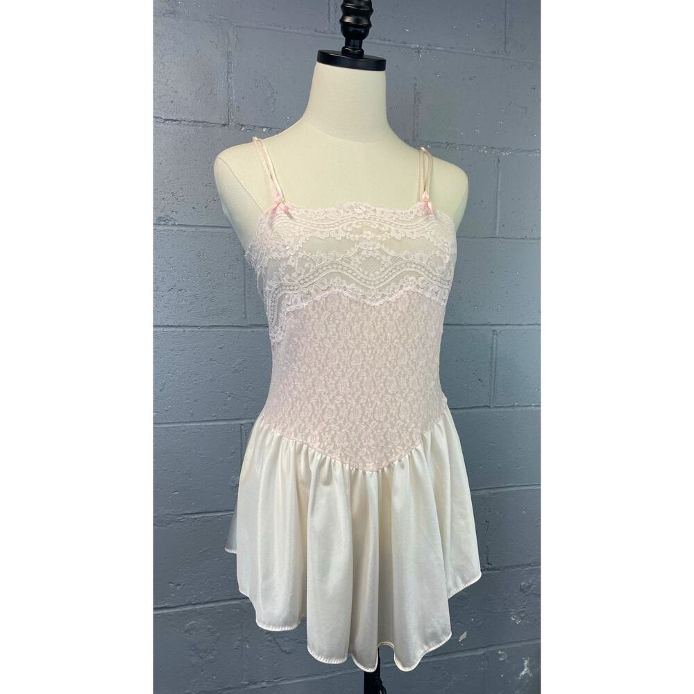 Vintage 1980s Pastel Pink Stretch Lace Nylon Baby Doll Nightgown Flutter Hem - Picture 6 of 14